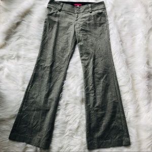 Alice + Olivia Herringbone Gray Pants